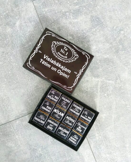 Dāvanu kaste "Vislabākajam Tētim un Opim" daudzskaitlī, 15x12cm 