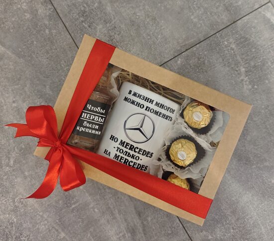 Komplekts "Mercedes на Mercedes" Ru